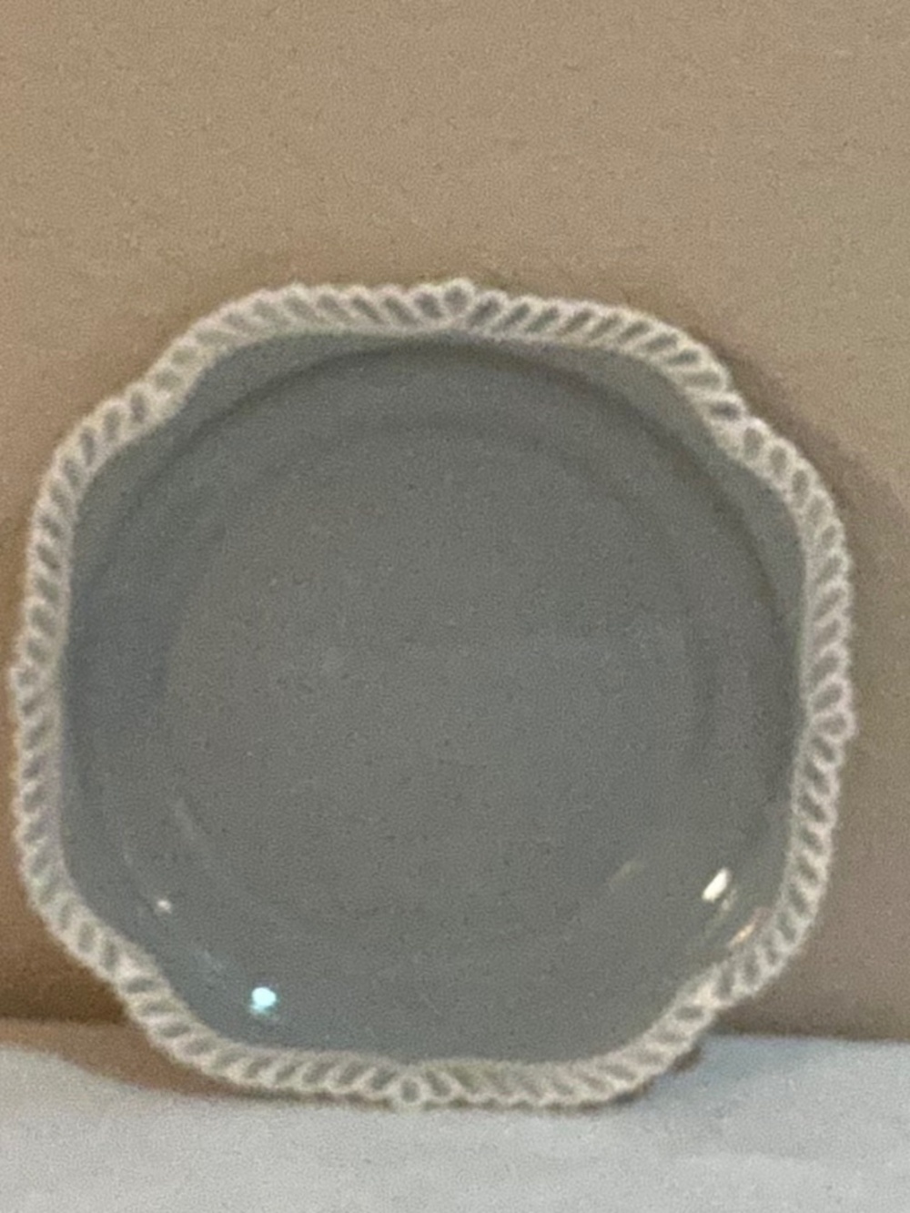 🌿 Vintage Harkerware Charleston Grey Luncheon Plate 🌿. 1940’s to 1950’s